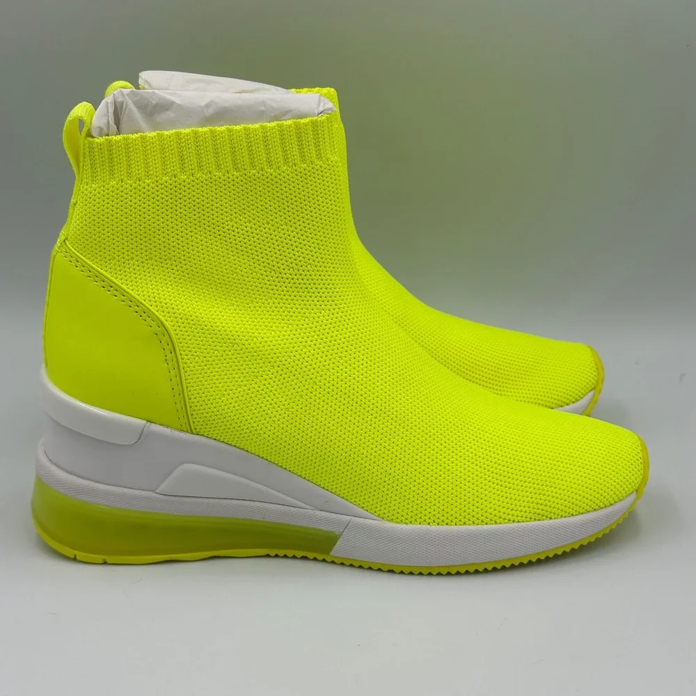 Michael Kors Womens‎ Extreme Neon Yellow Sock Sneakers Boot Wedge Heel Size 5M